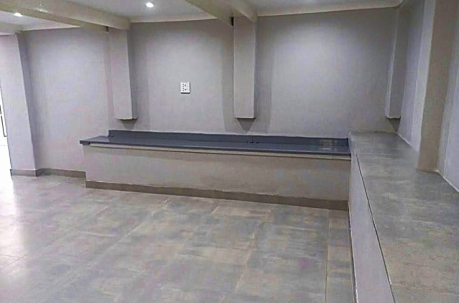 4 Bedroom Property for Sale in Nahoon Valley Park Eastern Cape